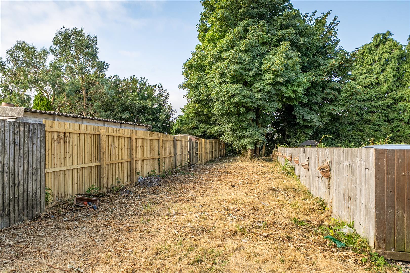 Armine Road, Fforestfach, Swansea, SA5 8DD